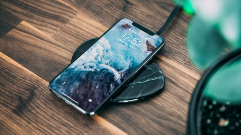 Phone on monitor stand